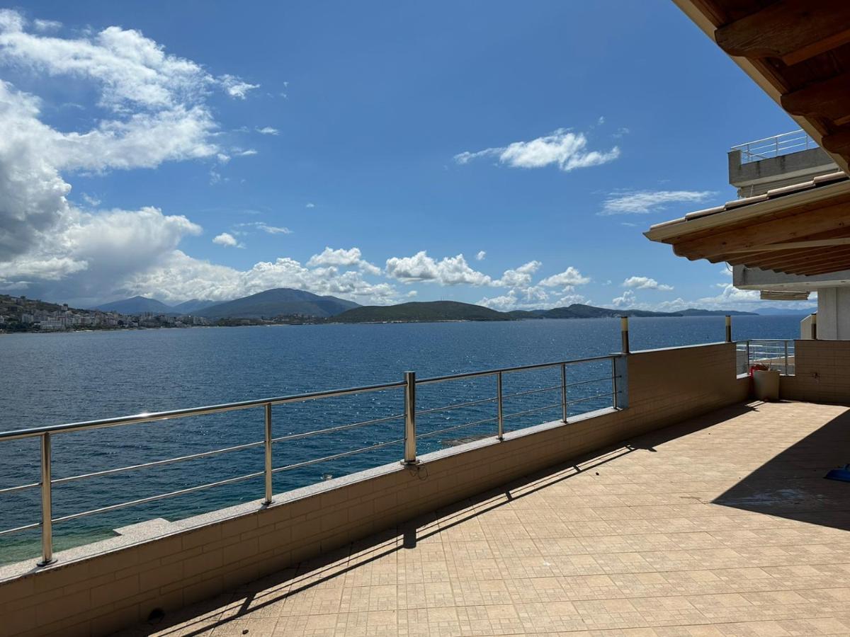 Penthouse Sea View Apartamento Sarandë